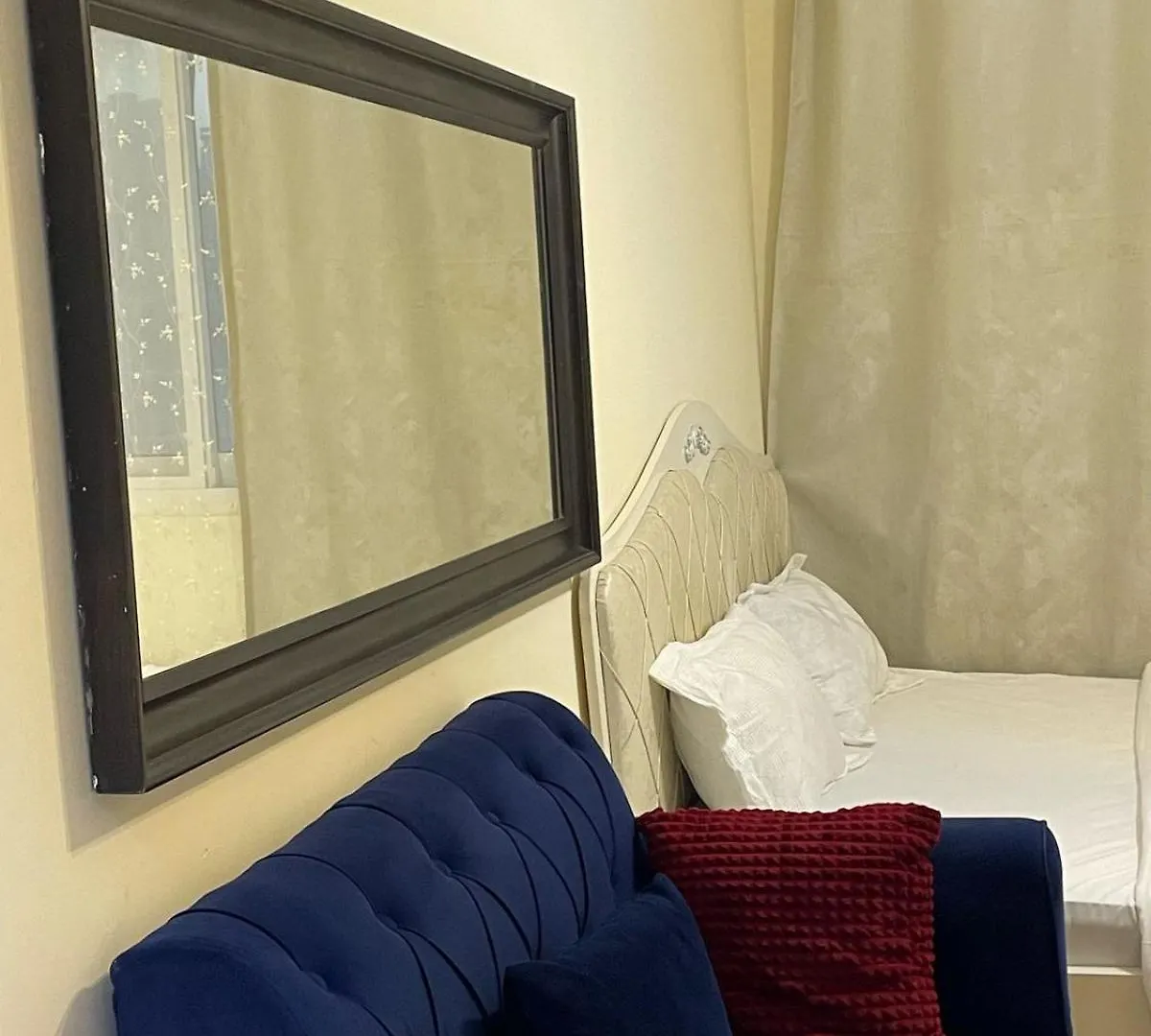 Apartment Luxury Studio Manage By Experienced Super Host Dubai United Arab Emirates